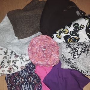 MARY Bundle of clothes